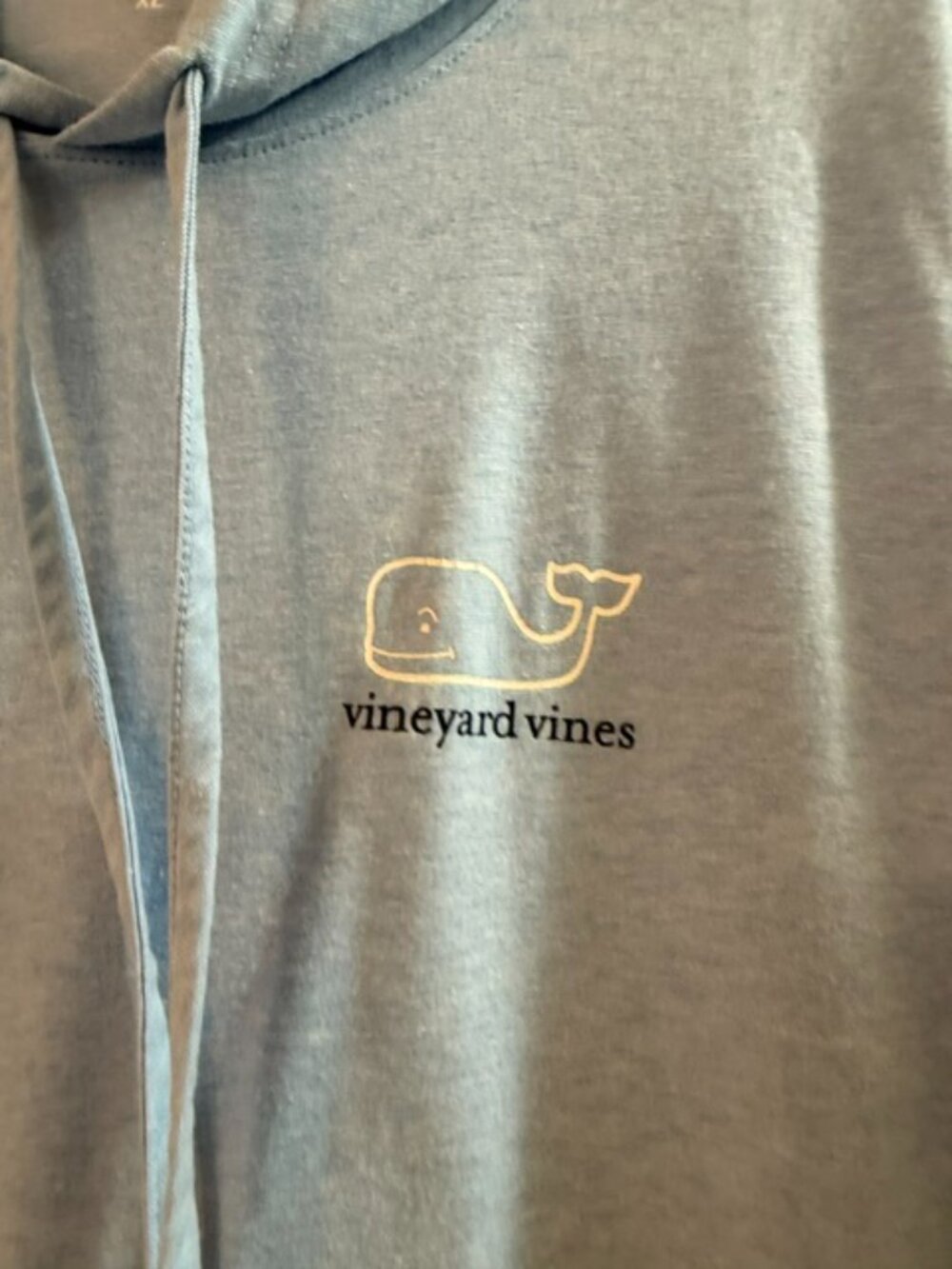 Vineyard Vines, ladies pullover hoodie tee, in light blue, size XL - Picture 4 of 5